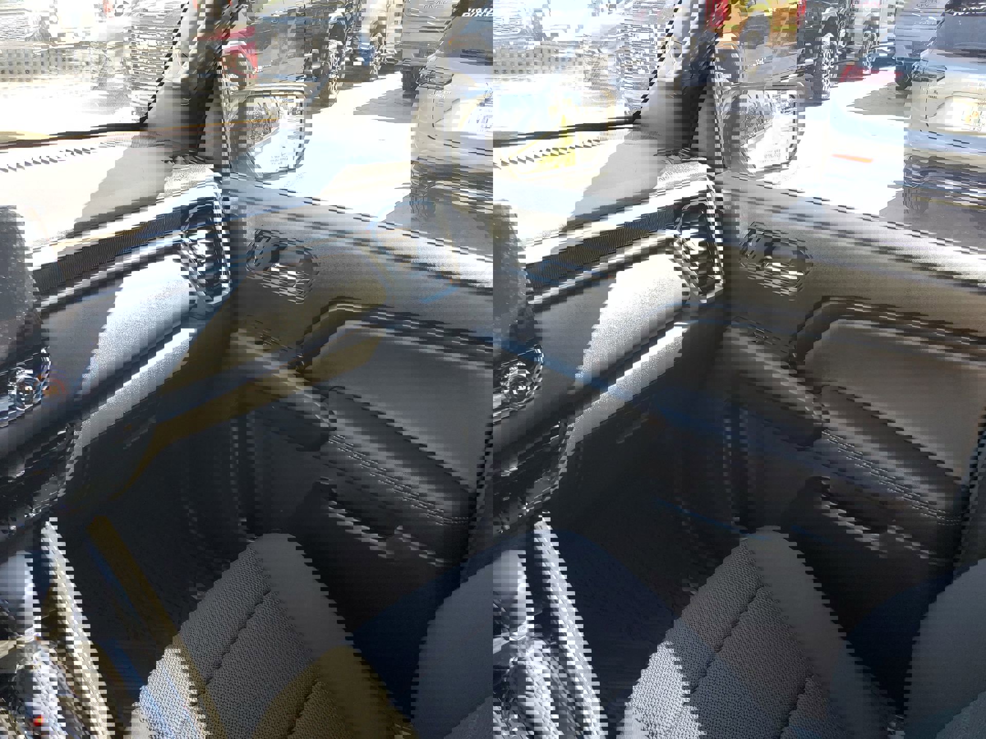 Used 2023 GMC Canyon Elevation w/ Convenience Package image 51