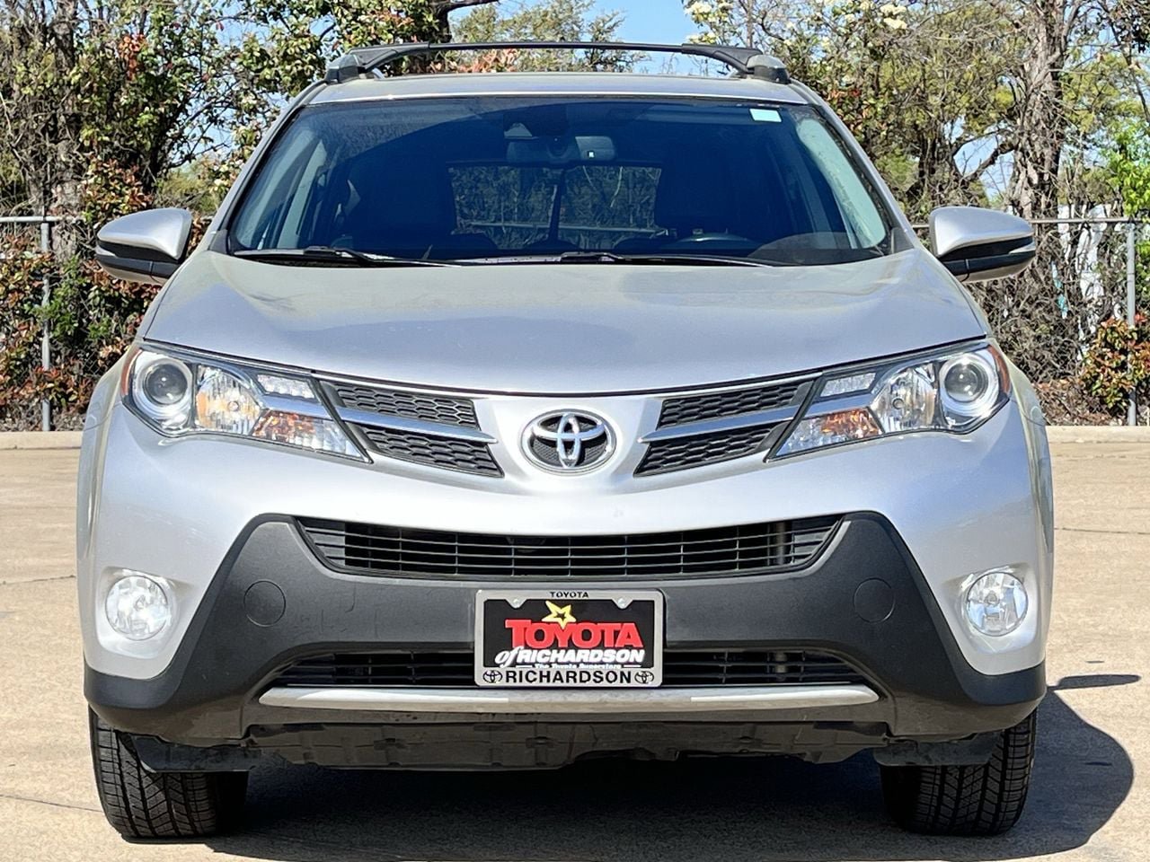 Used 2014 Toyota RAV4 Limited w/ Technology Package image 8