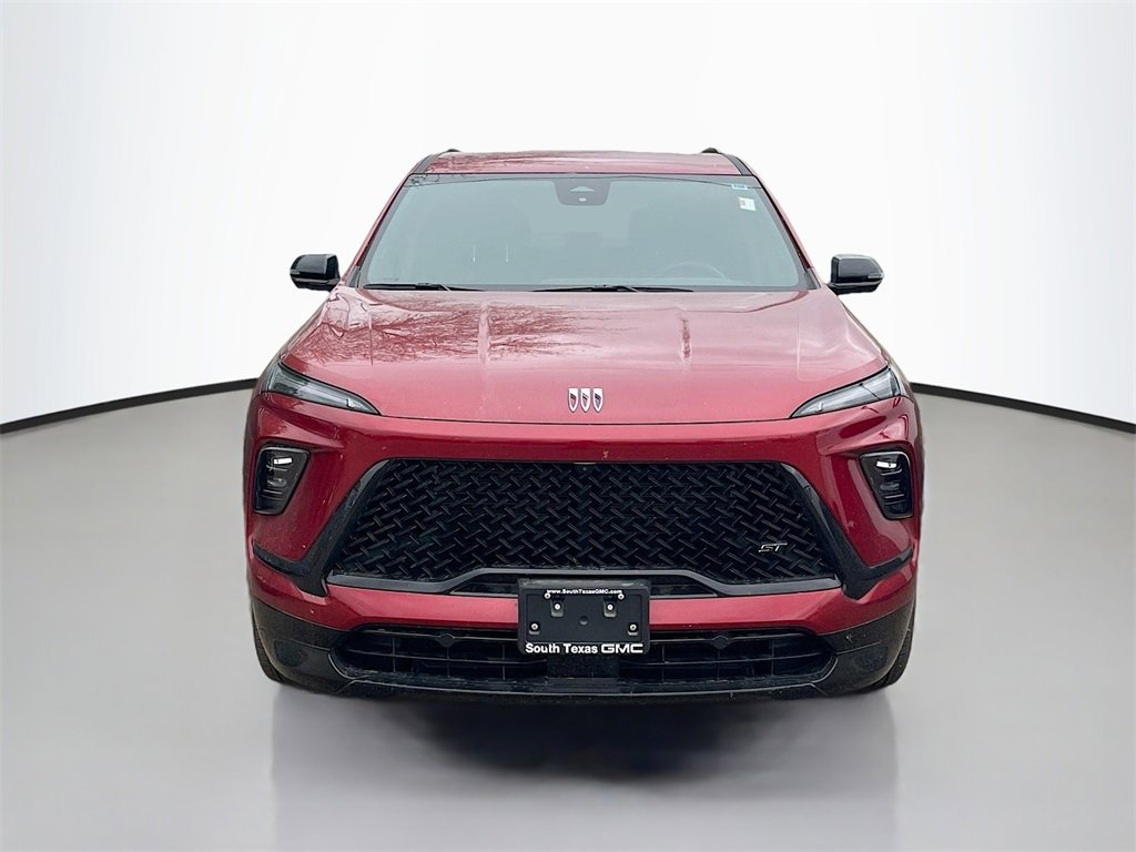 Used 2025 Buick Enclave Sport Touring image 2