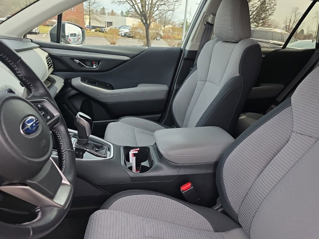 Used 2021 Subaru Outback Premium image 19