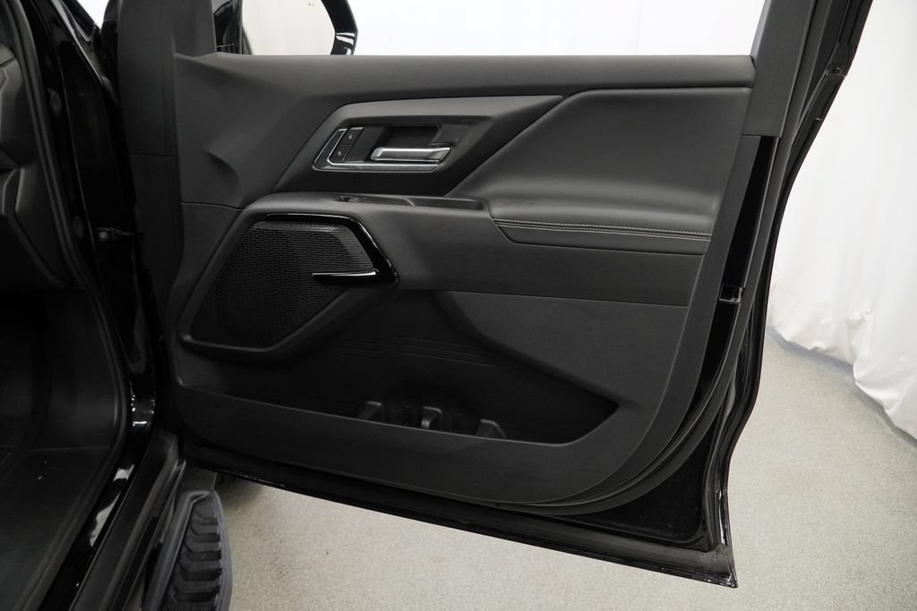 New 2026 Chevrolet Silverado EV LT AWD/4WD image 25