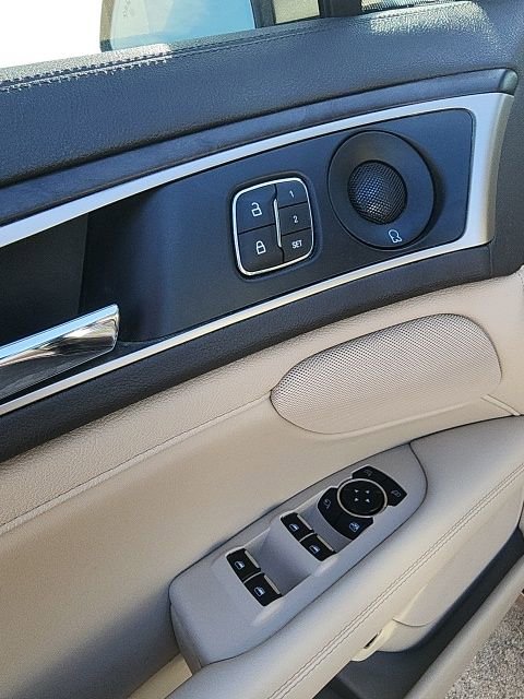 Used 2020 Lincoln MKZ Reserve w/ Elements Package image 17