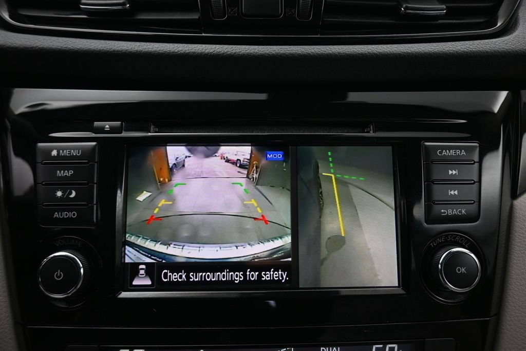 Used 2022 Nissan Rogue Sport SL AWD/4WD image 20