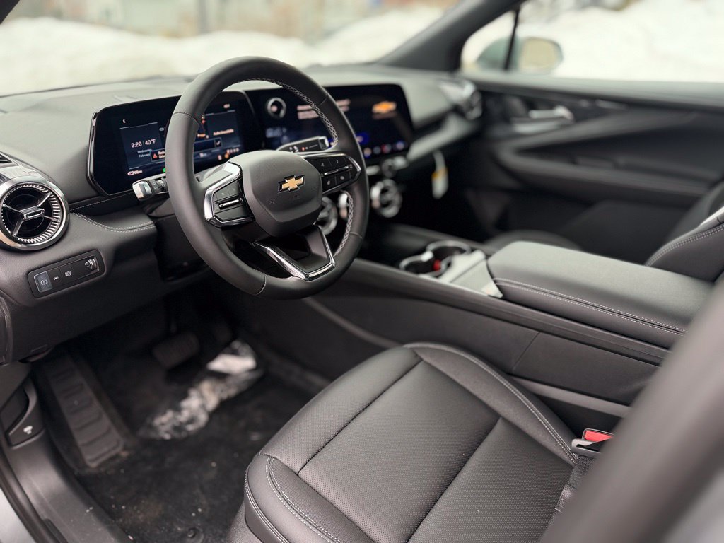 New 2026 Chevrolet Blazer EV LT AWD/4WD image 13