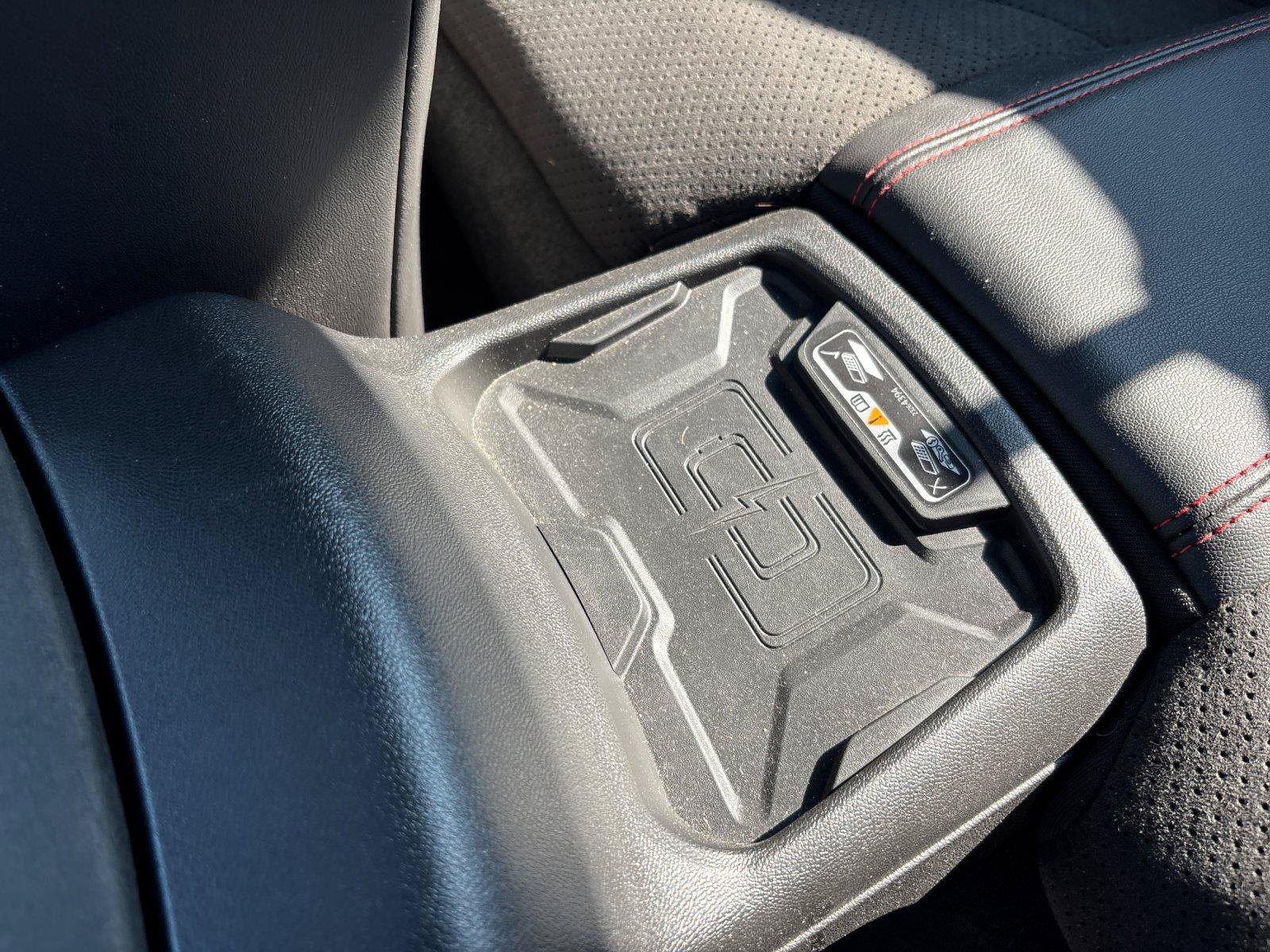 Used 2023 Chevrolet Camaro ZL1 RWD image 33