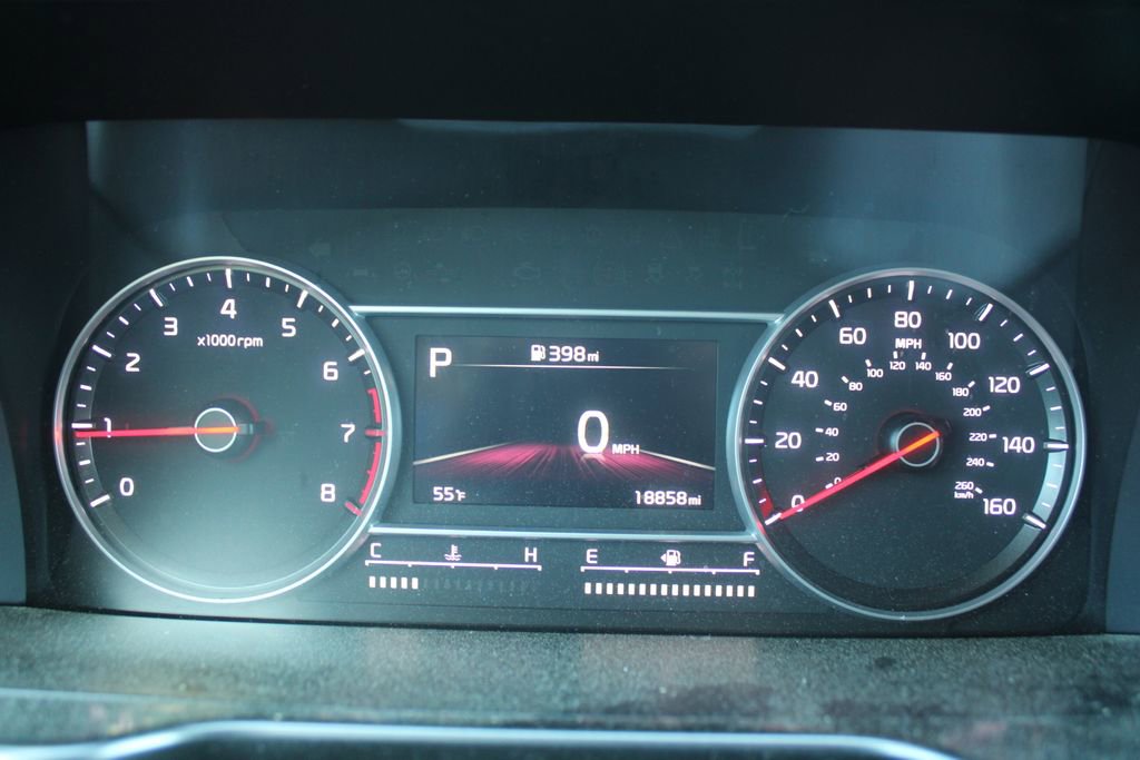 Certified 2023 Kia Sorento S image 28