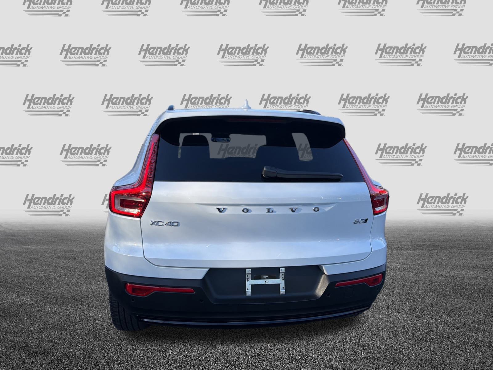 Used 2026 Volvo XC40 B5 Ultra w/ Protection Package Premier image 9