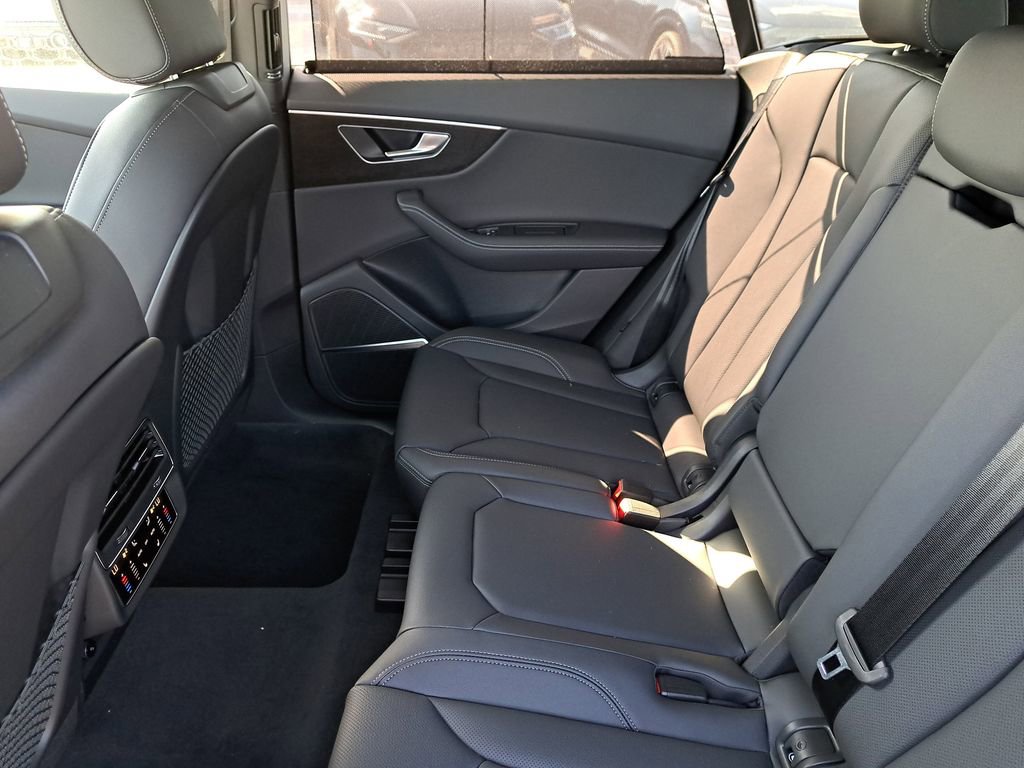 New 2026 Audi Q8 Premium Plus image 27