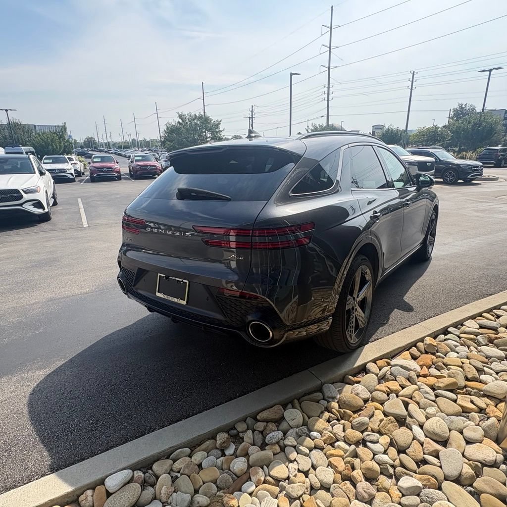Used 2023 Genesis GV70 2.5T w/ Sport Prestige Package AWD/4WD image 6