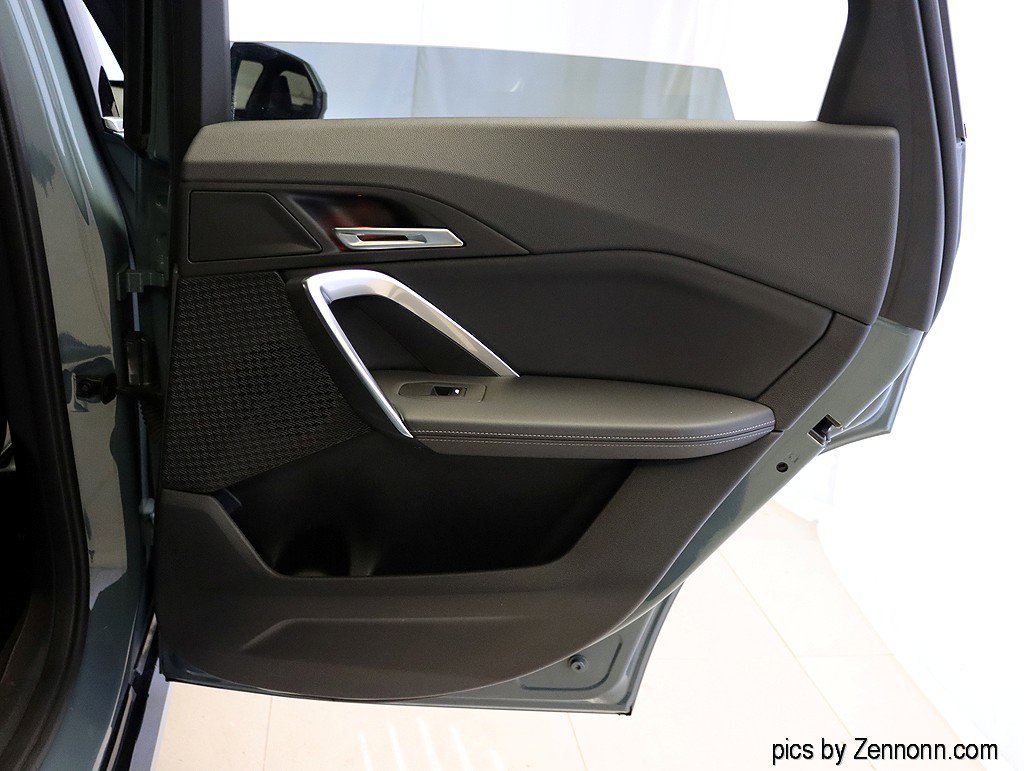 Certified 2025 BMW X1 xDrive28i image 30