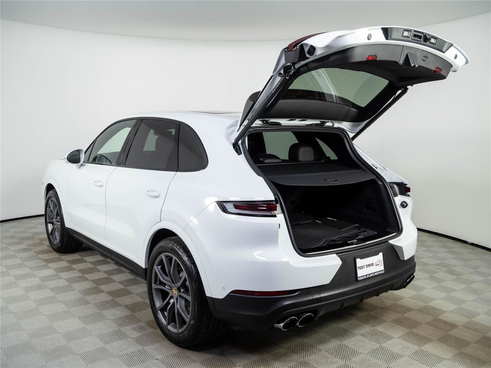 New 2026 Porsche Cayenne AWD/4WD image 33