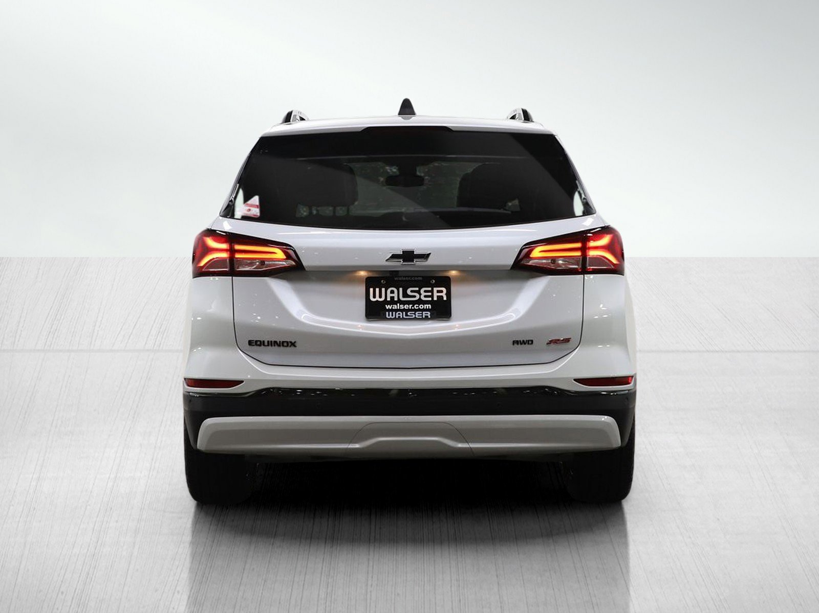 Used 2023 Chevrolet Equinox RS image 4