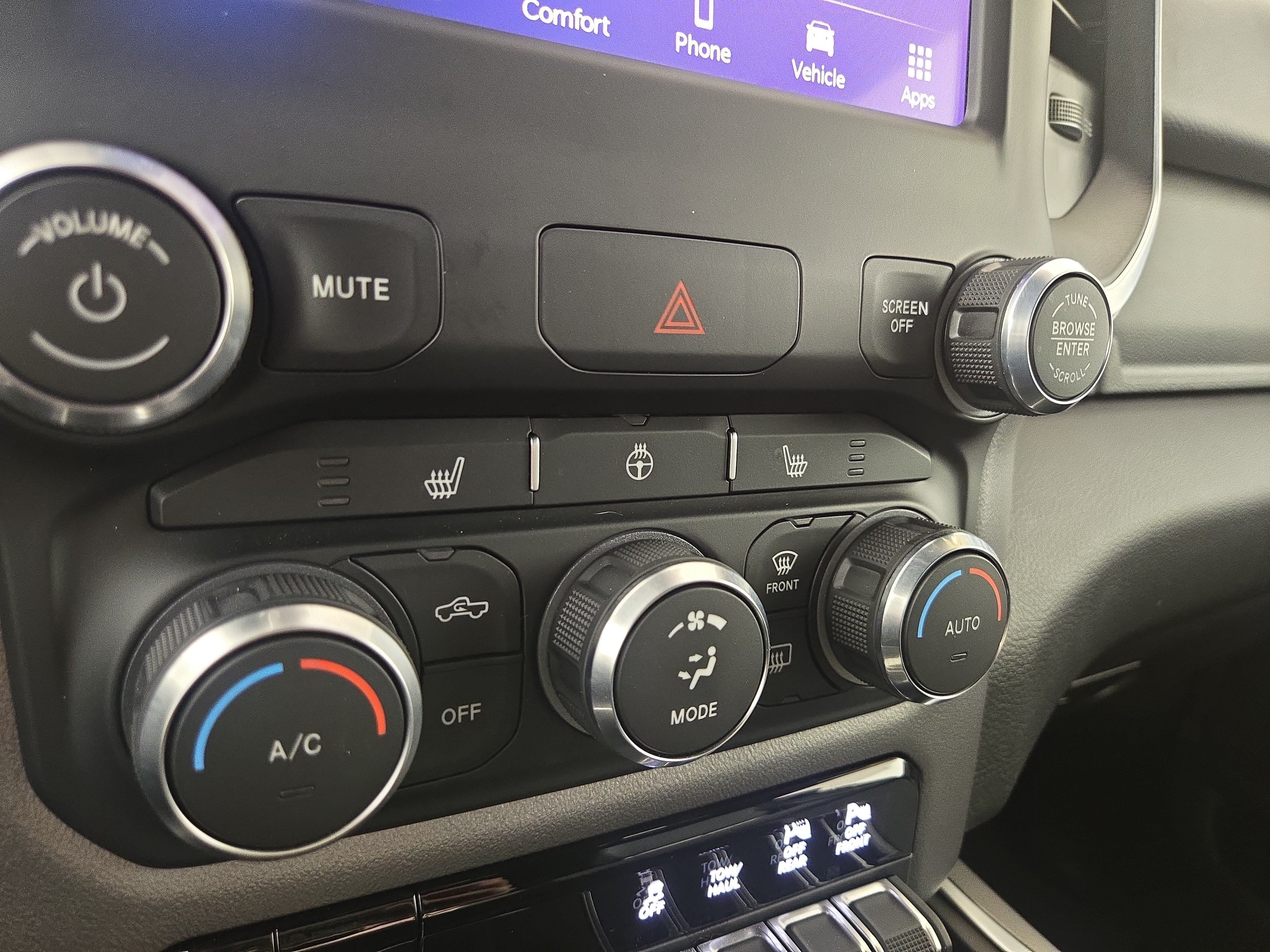 Used 2023 RAM 1500 Big Horn AWD/4WD image 25