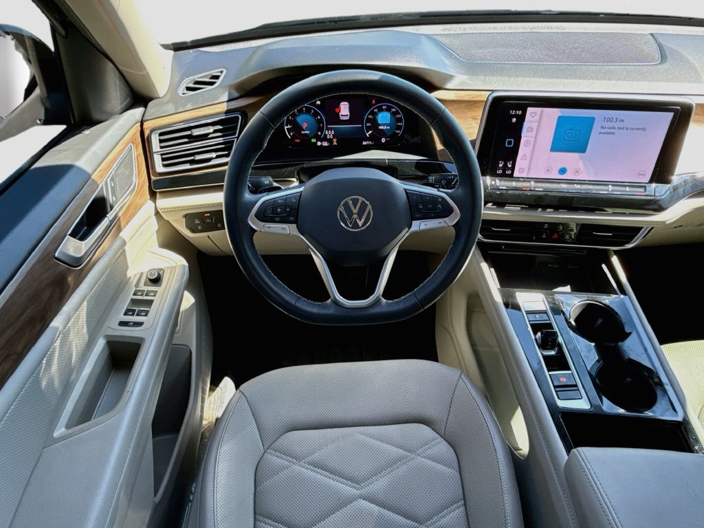 Used 2024 Volkswagen Atlas SE FWD image 22