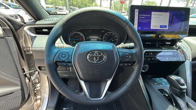 Certified 2023 Toyota Venza XLE AWD/4WD image 21