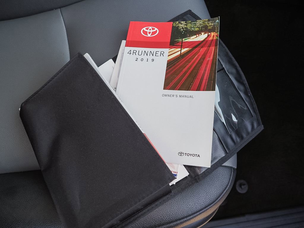Used 2019 Toyota 4Runner SR5 Premium image 42
