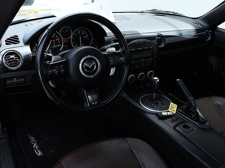 Used 2015 MAZDA MX-5 Miata Grand Touring w/ Premium Package RWD image 9
