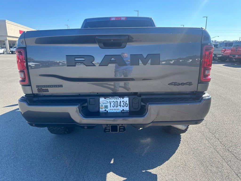 Used 2025 RAM 2500 Big Horn AWD/4WD image 6