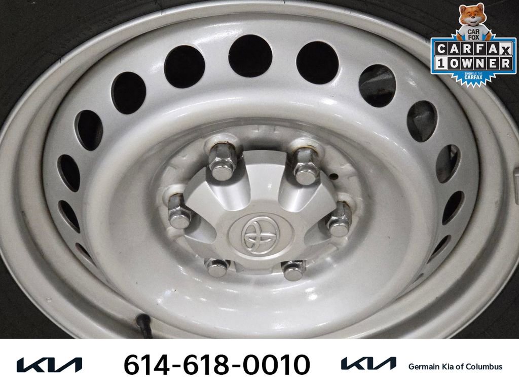 Used 2024 Toyota Tacoma SR RWD image 13