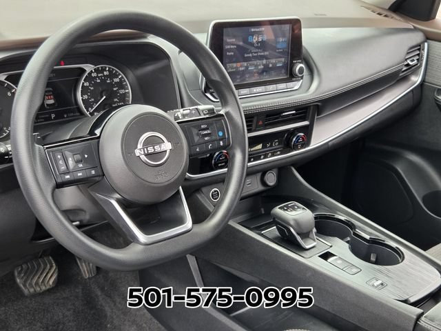 Used 2023 Nissan Rogue SV FWD image 9