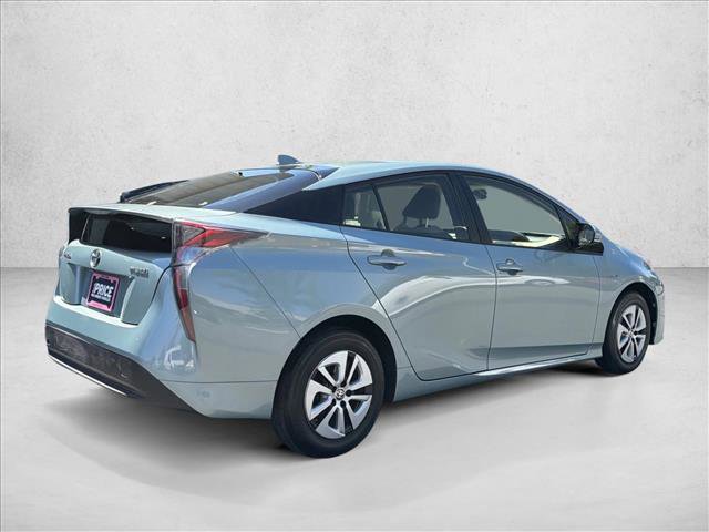 Used 2016 Toyota Prius Three w/ Advanced Technology Package FWD image 6