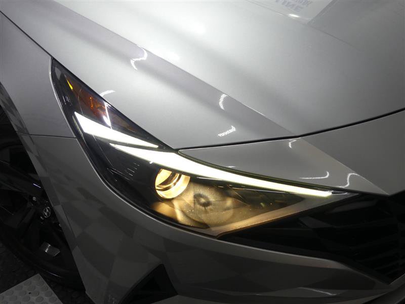Used 2022 Hyundai Elantra SEL w/ Convenience Package FWD image 15