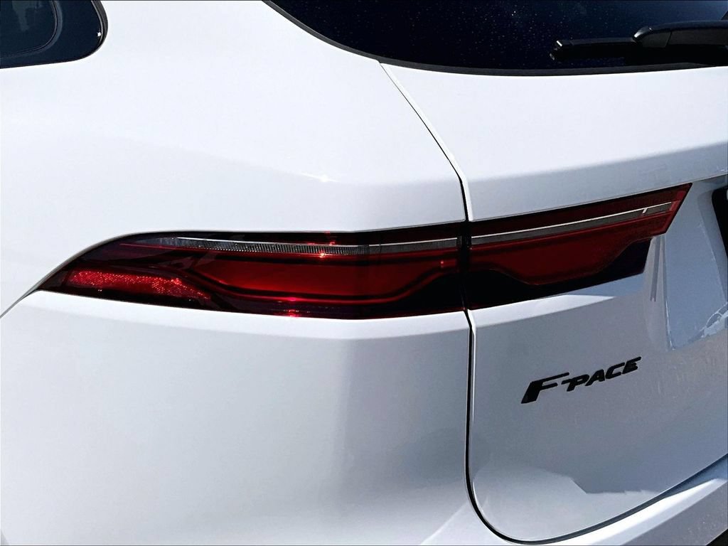 Used 2023 Jaguar F-PACE S AWD/4WD image 21