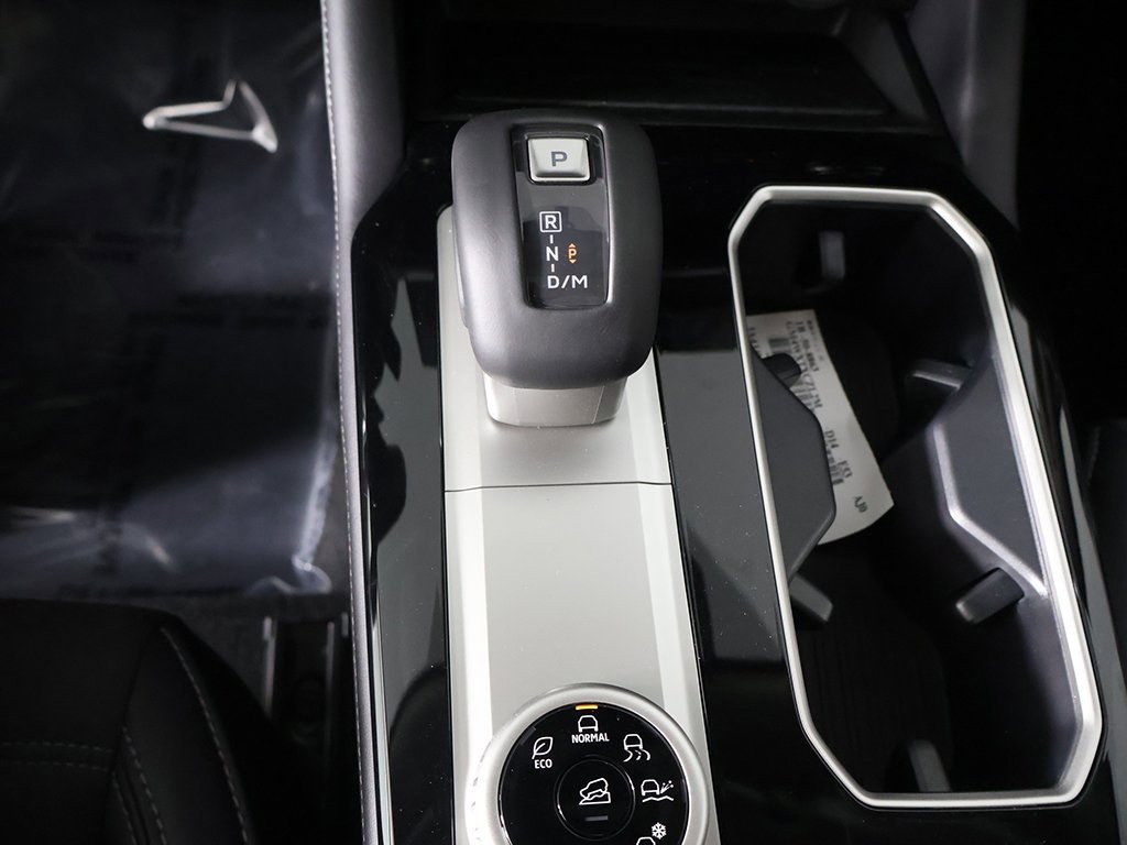 New 2025 Mitsubishi Outlander SE image 51