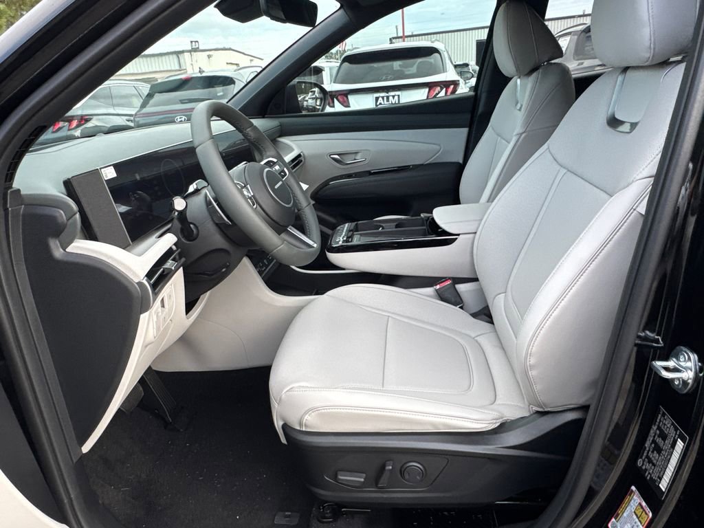 New 2026 Hyundai Tucson Limited image 9