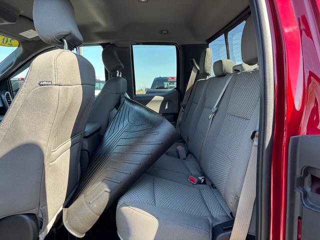Used 2016 Ford F150 XLT w/ Equipment Group 302A Luxury AWD/4WD image 11