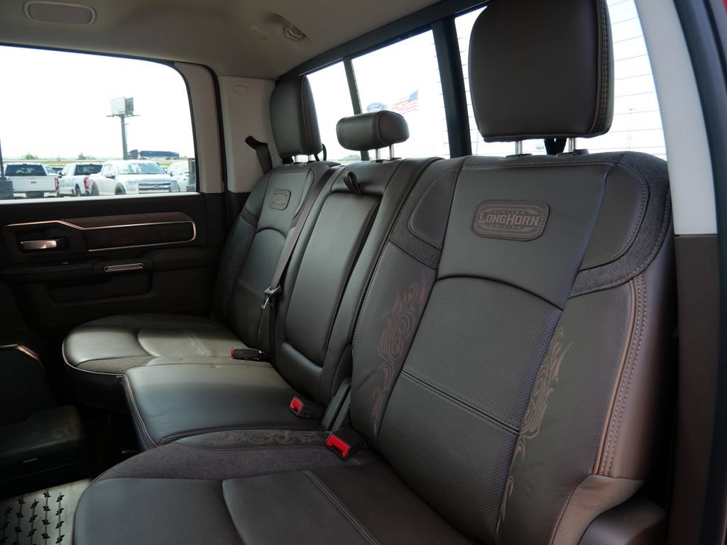 Used 2026 RAM 3500 Longhorn AWD/4WD image 22