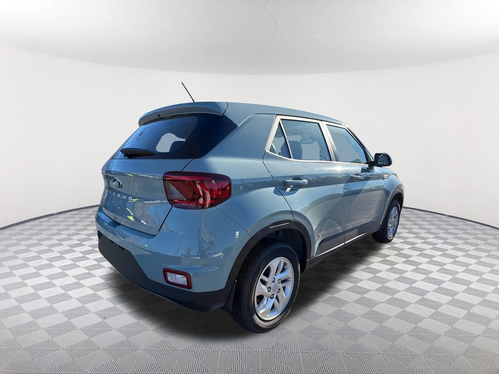 New 2026 Hyundai Venue SE image 5