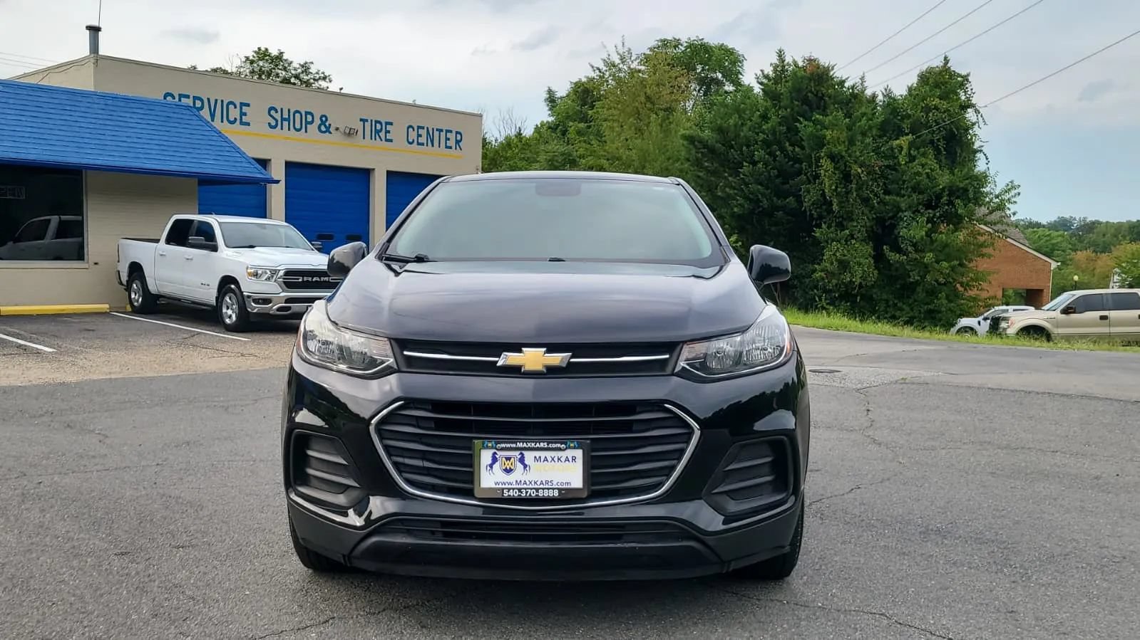 Used 2019 Chevrolet Trax LS FWD image 2