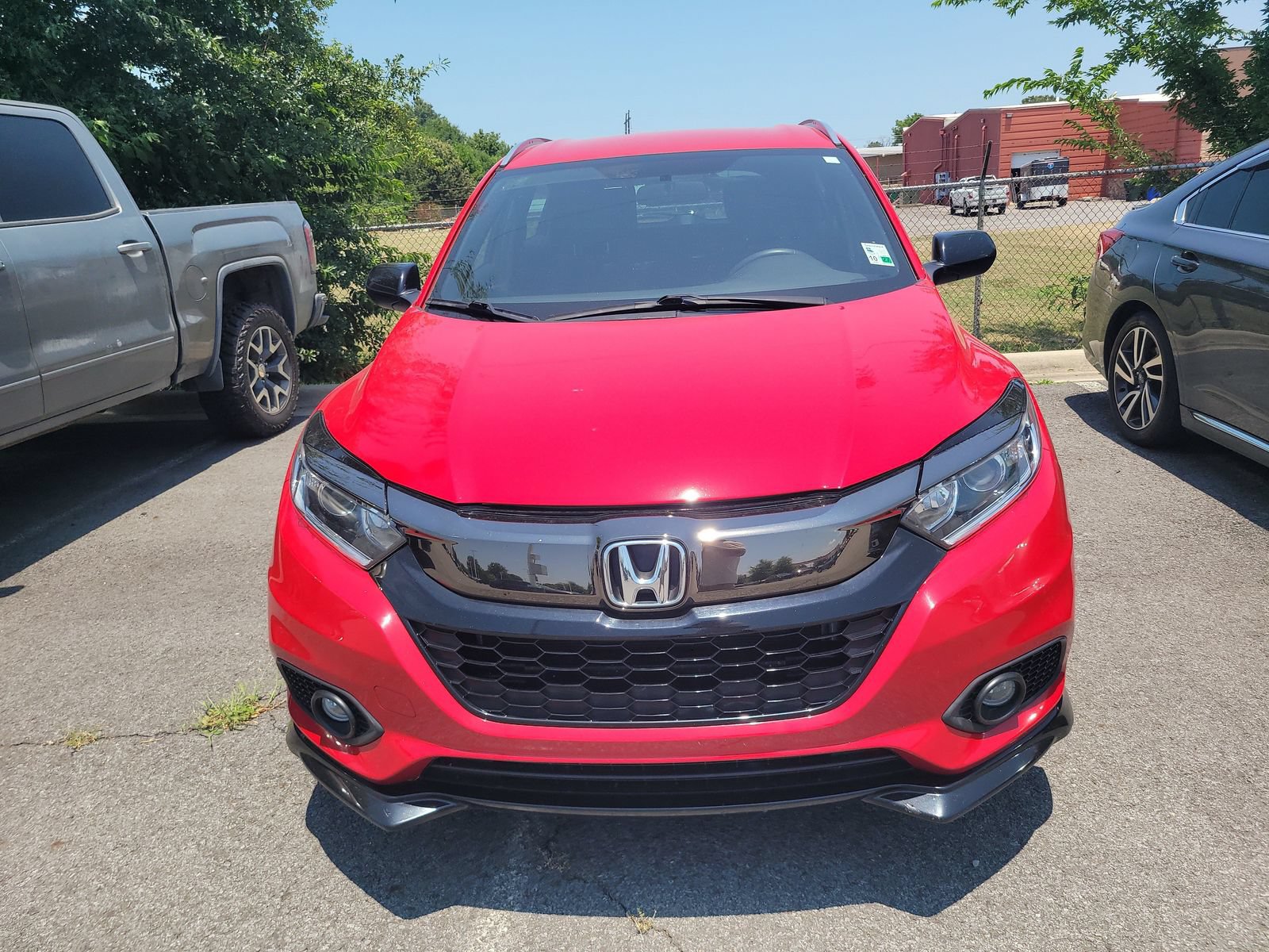 Used 2020 Honda HR-V Sport image 2