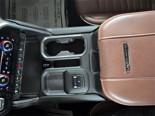 Used 2024 GMC Sierra 3500 Denali Ultimate image 16