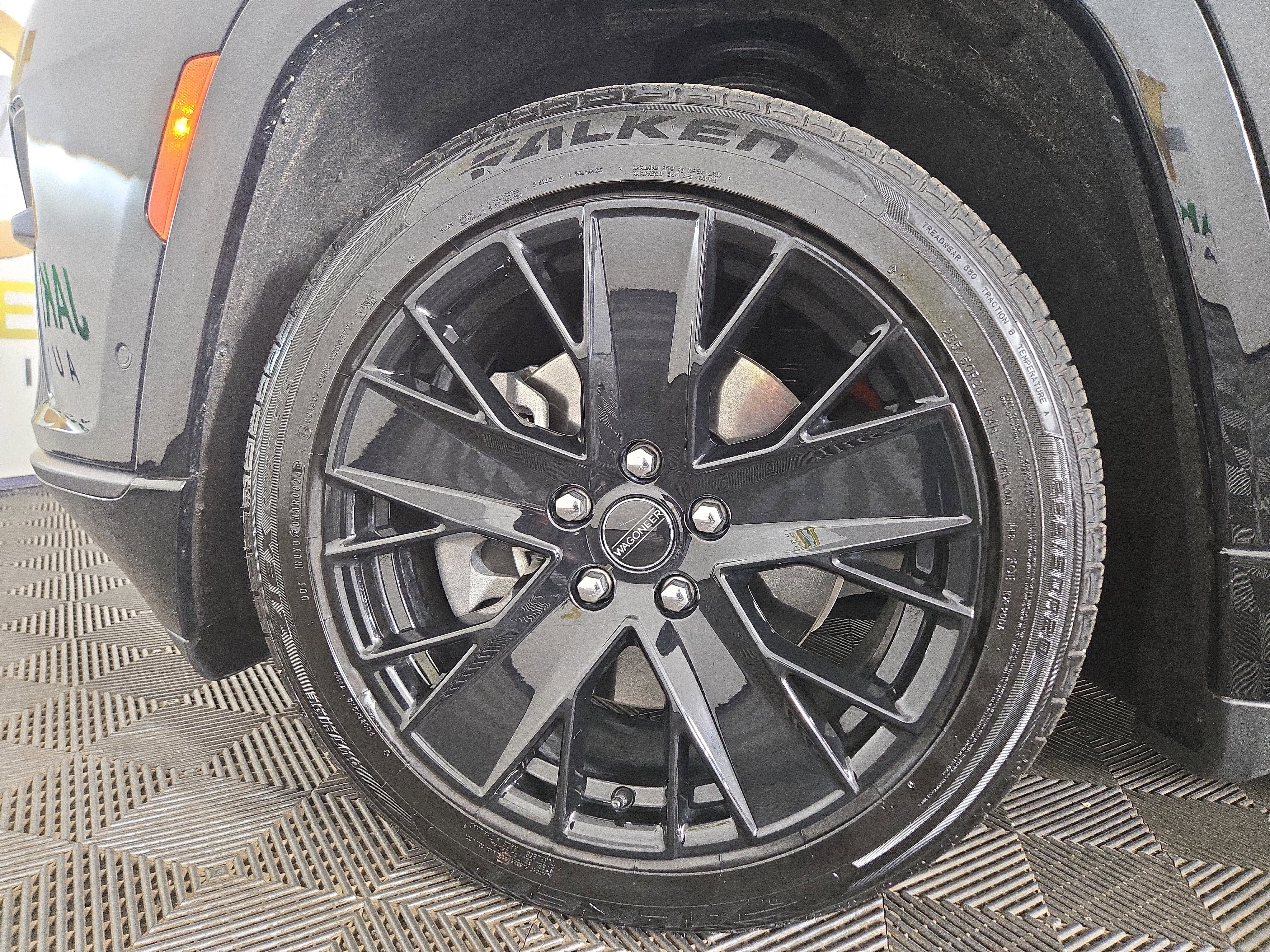 Used 2024 Jeep Wagoneer Launch Edition image 34