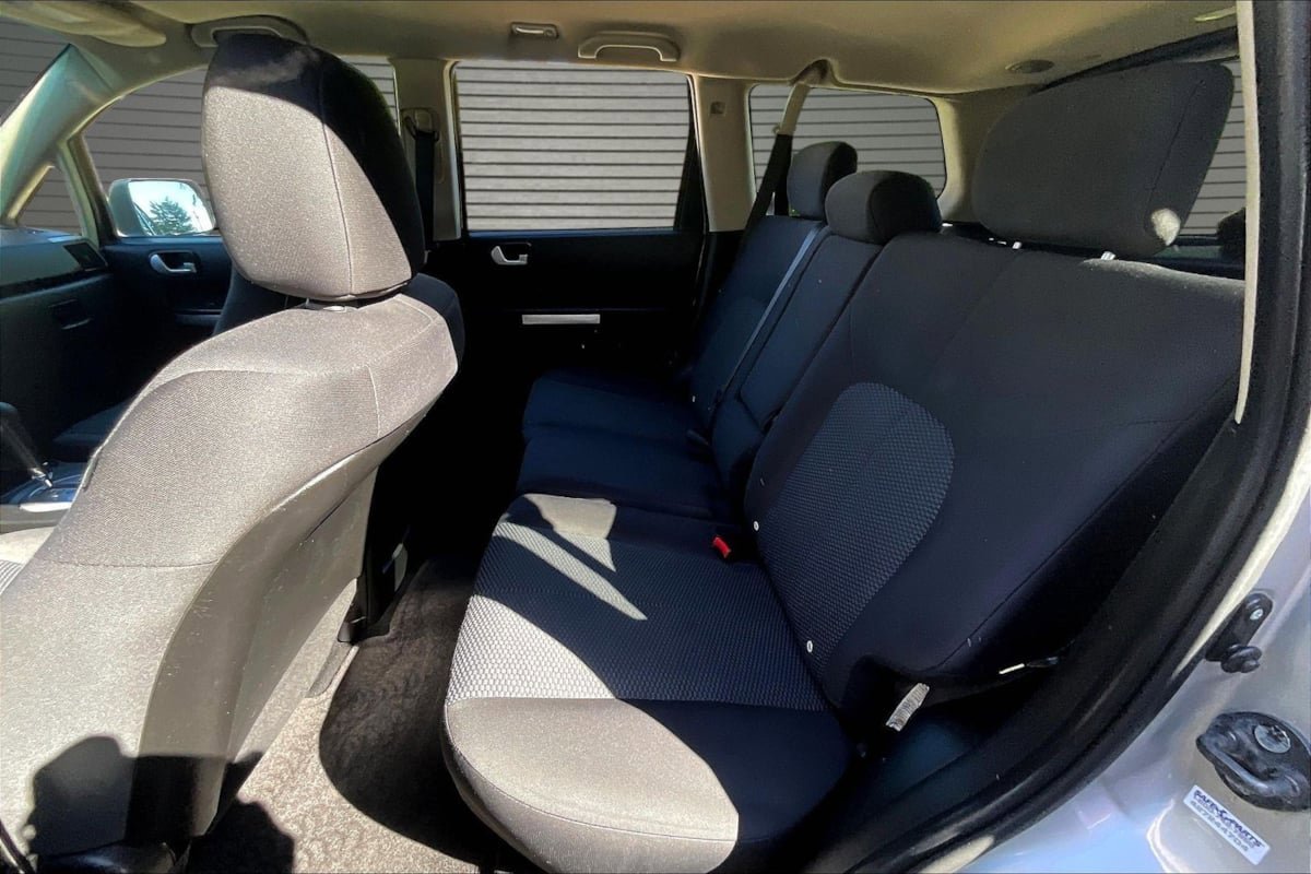 Used 2011 Mitsubishi Endeavor LS AWD/4WD image 21