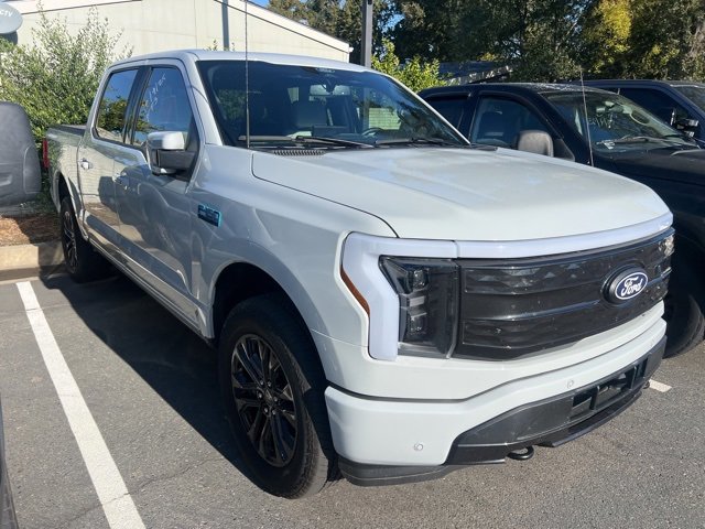 Used 2024 Ford F150 Lightning Platinum image 3
