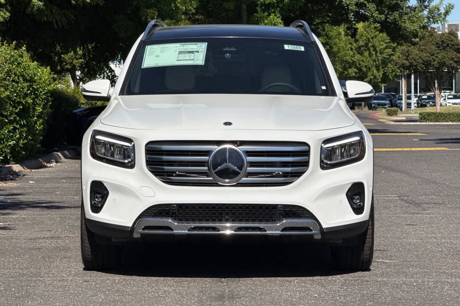New 2026 Mercedes-Benz GLB 250 image 8