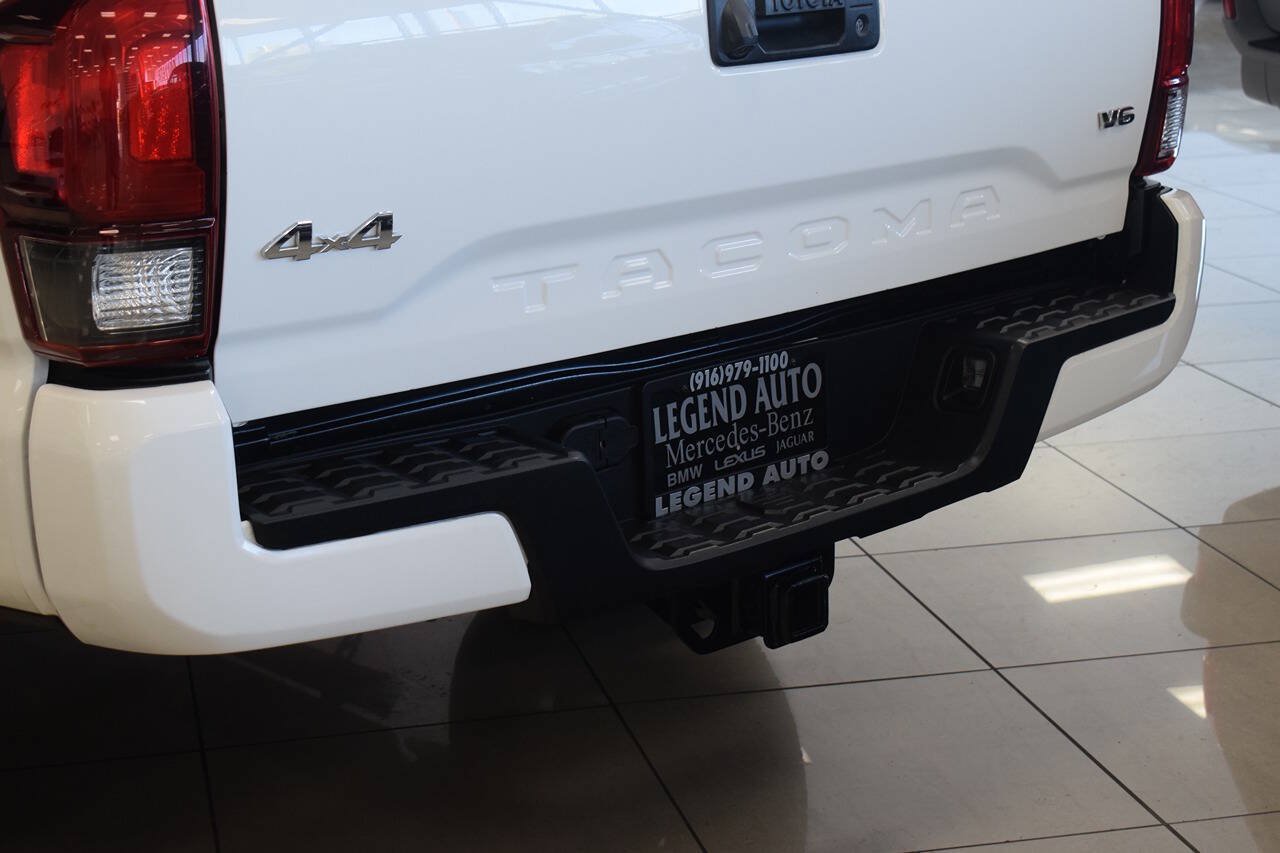 Used 2022 Toyota Tacoma SR AWD/4WD image 10