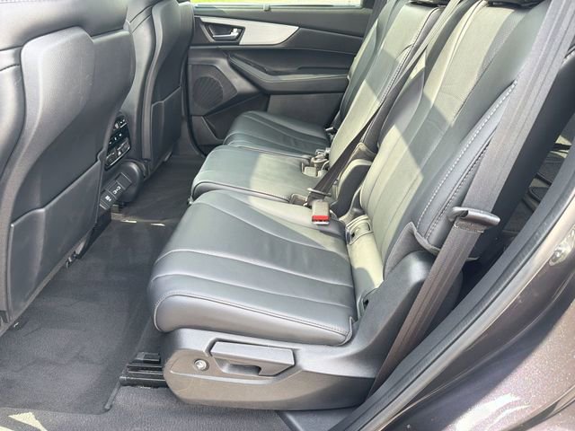 Used 2023 Acura MDX SH-AWD w/ Technology Package image 27