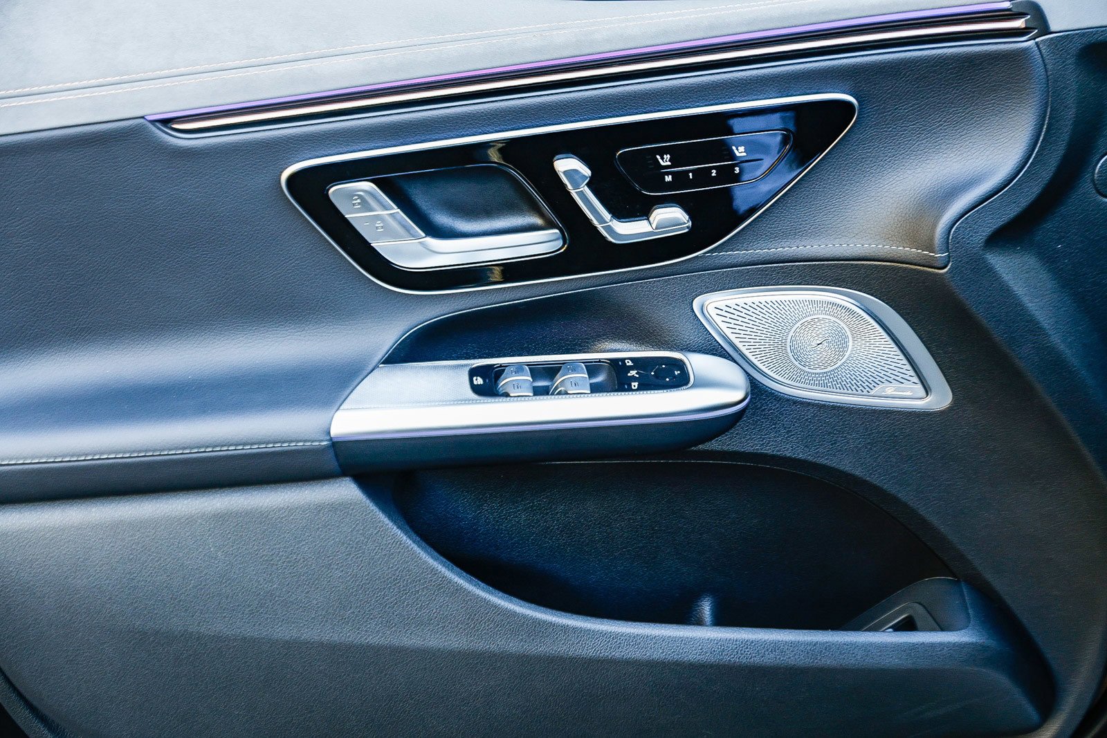 Certified 2023 Mercedes-Benz EQE 350+ Sedan w/ Exclusive Trim Package image 21