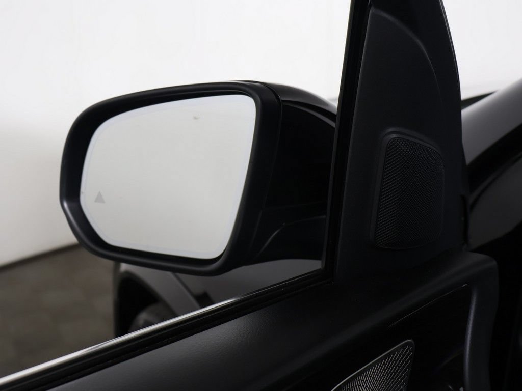 Used 2022 Mercedes-Benz GLE 450 4MATIC w/ AMG Line Exterior image 34