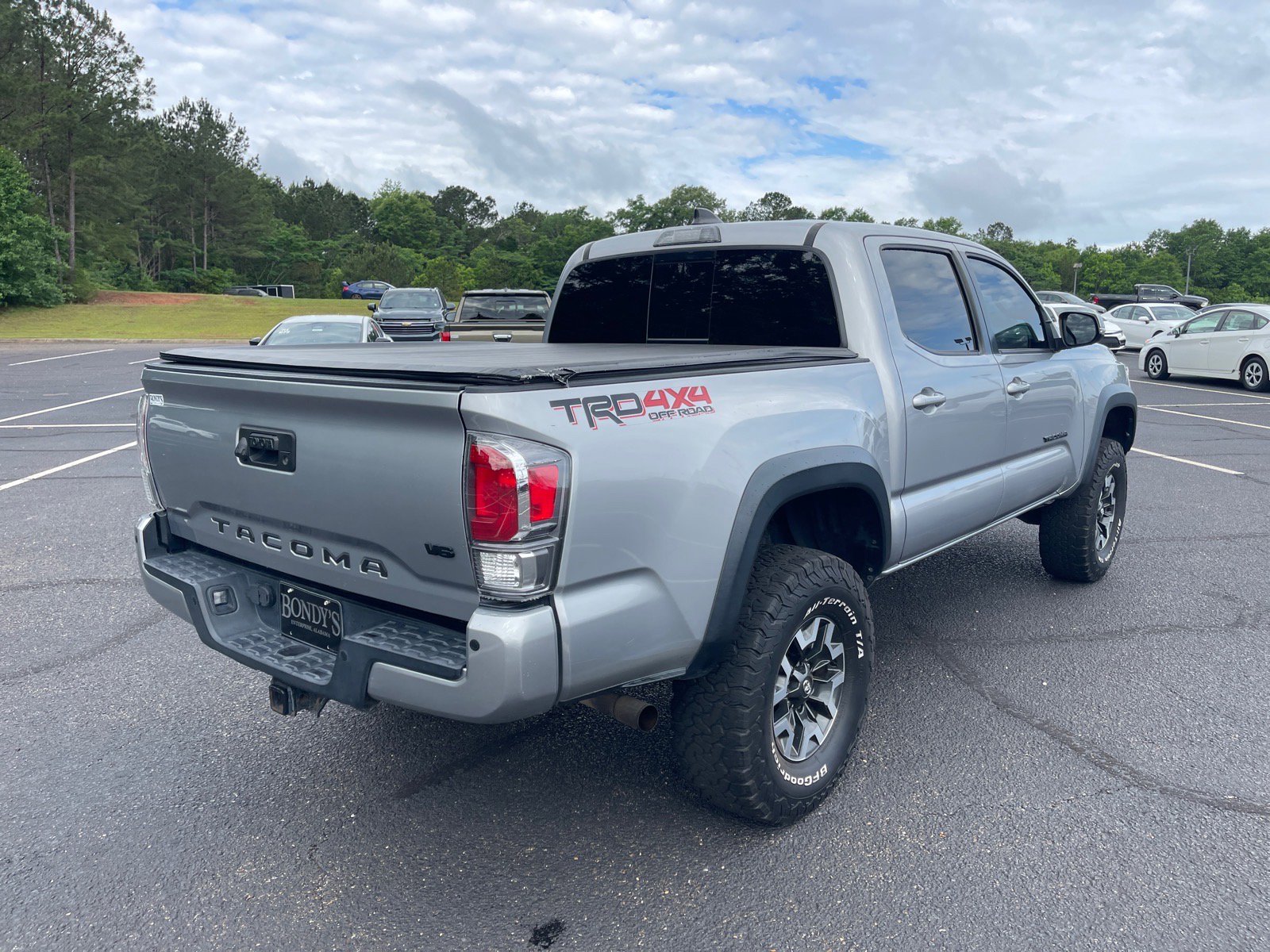 Used 2021 Toyota Tacoma TRD Off-Road w/ Technology Package AWD/4WD image 17