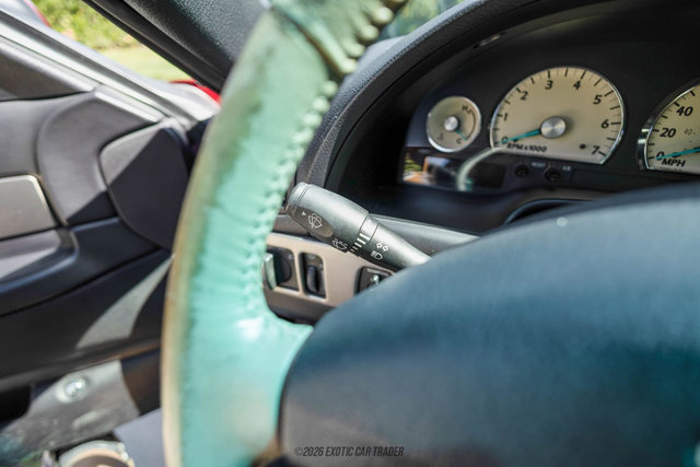 Used 2004 Ford Thunderbird Deluxe image 69