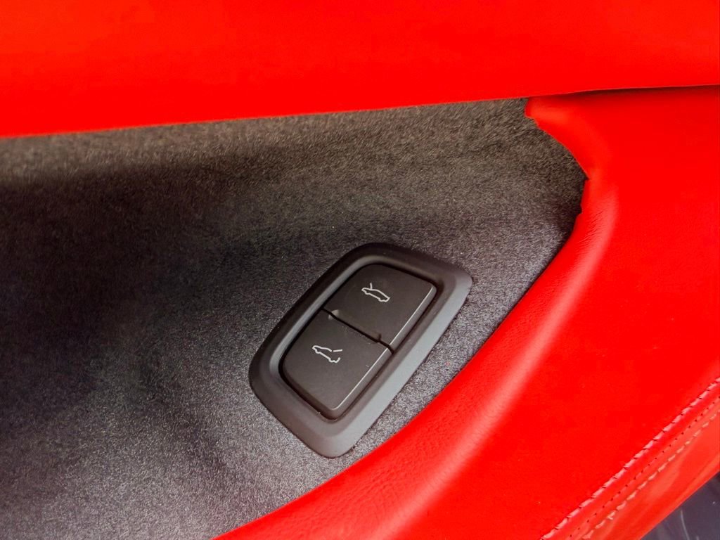 Used 2026 Chevrolet Corvette Z06 w/ Stealth Interior Trim Package RWD image 81