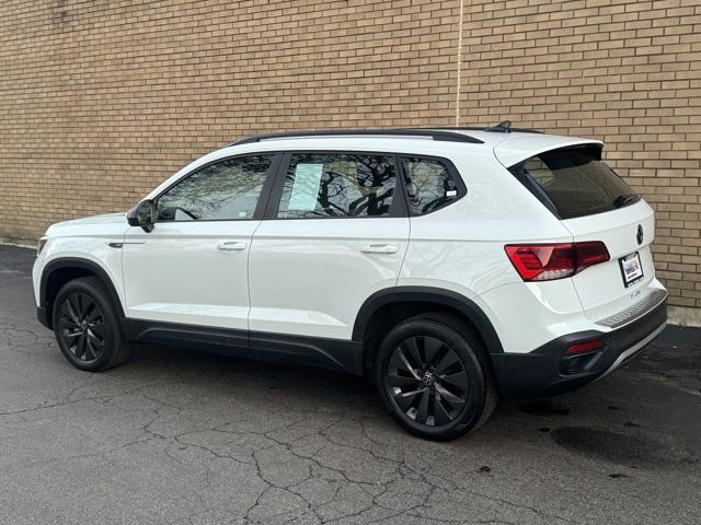 Used 2023 Volkswagen Taos S w/ Driver Assistance Package FWD image 30