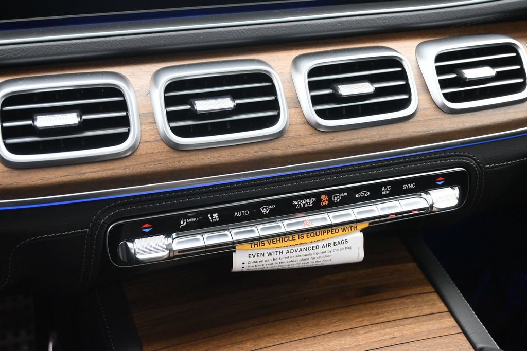 New 2026 Mercedes-Benz GLS 580 4MATIC image 14