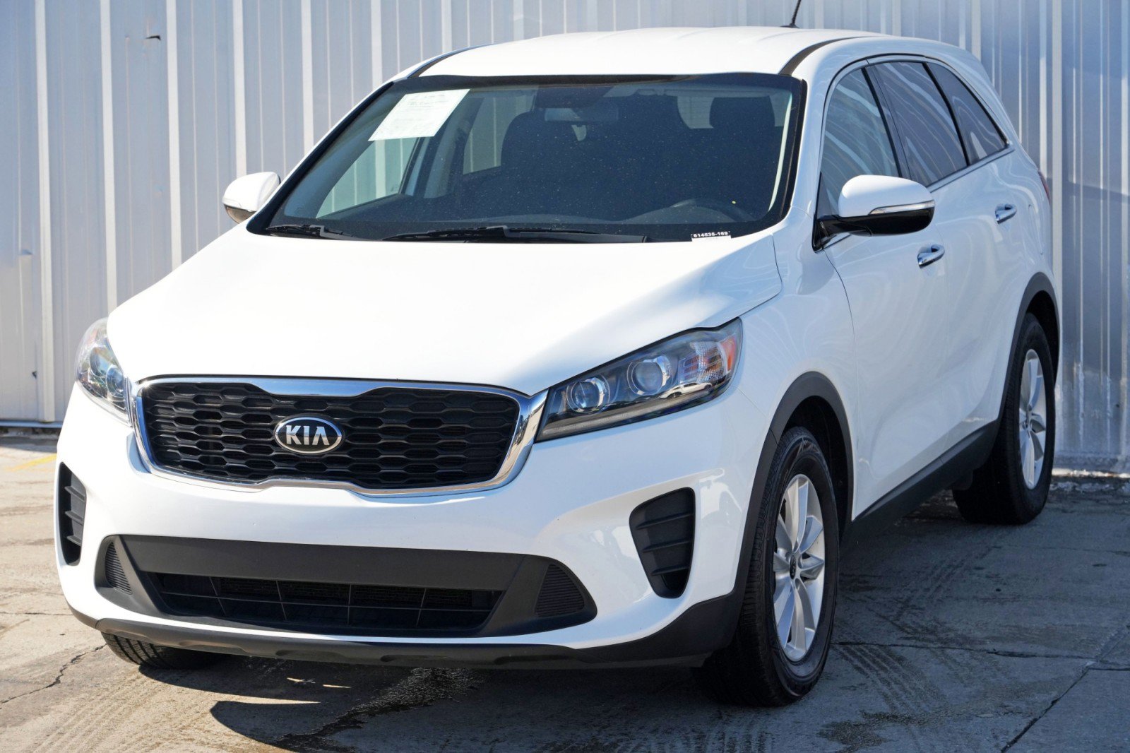 Used 2020 Kia Sorento LX image 39