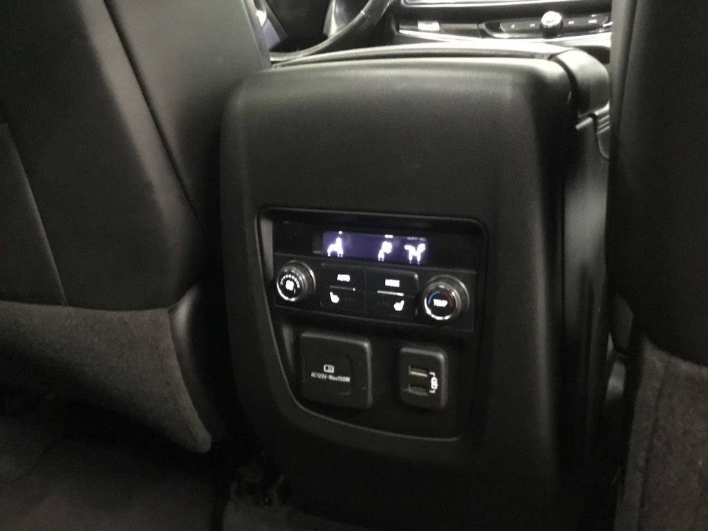Used 2021 Buick Enclave Avenir w/ Avenir Technology Package image 23